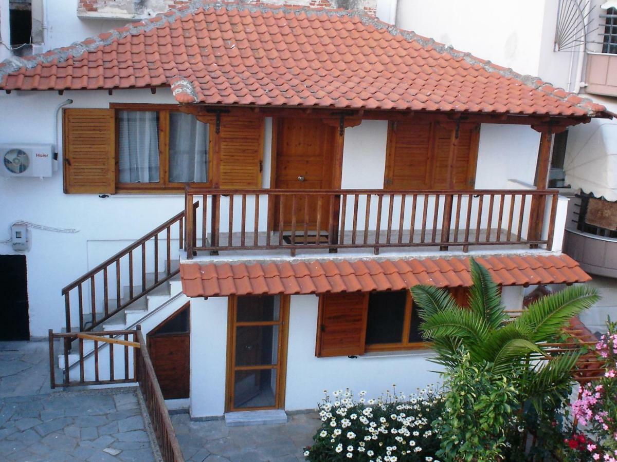 Traditional House Paschalis カヴァラ エクステリア 写真
